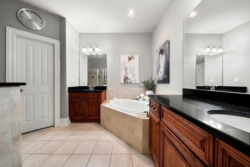 8065 Glisten Avenue, Sandy Springs, Georgia 30328, 3 Bedrooms Bedrooms, ,2 BathroomsBathrooms,Residential,Sold,8065 Glisten Avenue,7080752