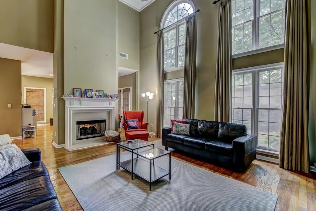 705 Orchard Court, Sandy Springs, Georgia 30328, 3 Bedrooms Bedrooms, ,2 BathroomsBathrooms,Residential,Sold,705 Orchard Court,5878466