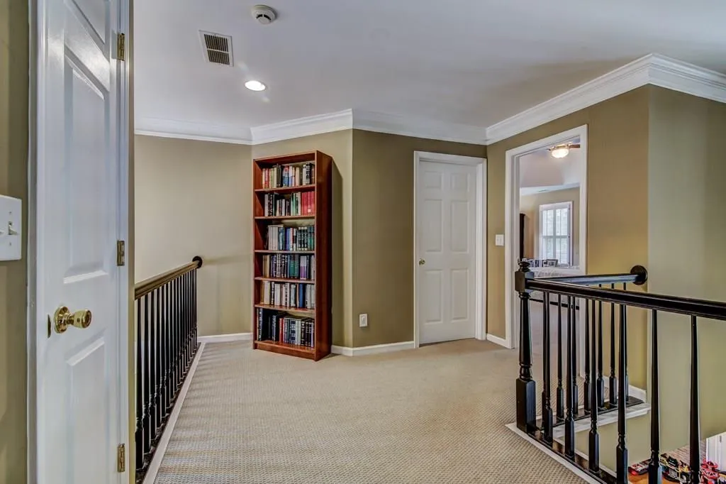 705 Orchard Court, Sandy Springs, Georgia 30328, 3 Bedrooms Bedrooms, ,2 BathroomsBathrooms,Residential,Sold,705 Orchard Court,5878466