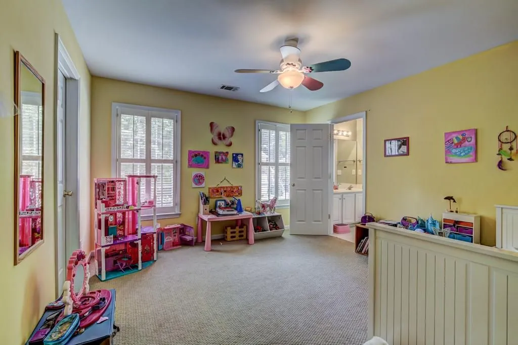 705 Orchard Court, Sandy Springs, Georgia 30328, 3 Bedrooms Bedrooms, ,2 BathroomsBathrooms,Residential,Sold,705 Orchard Court,5878466