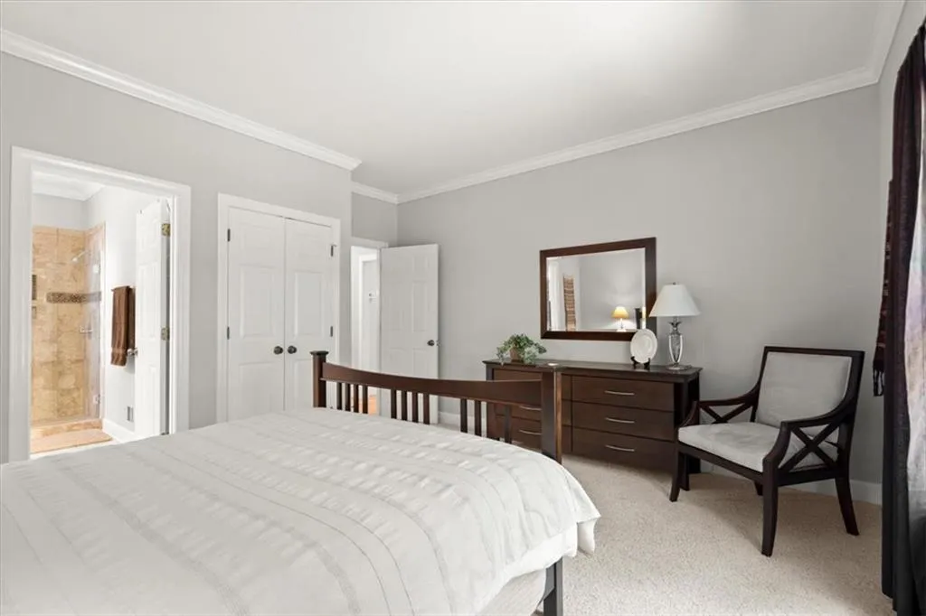 415 Hadley Court, Sandy Springs, Georgia 30350, 4 Bedrooms Bedrooms, ,3 BathroomsBathrooms,Residential,Sold,415 Hadley Court,7427166