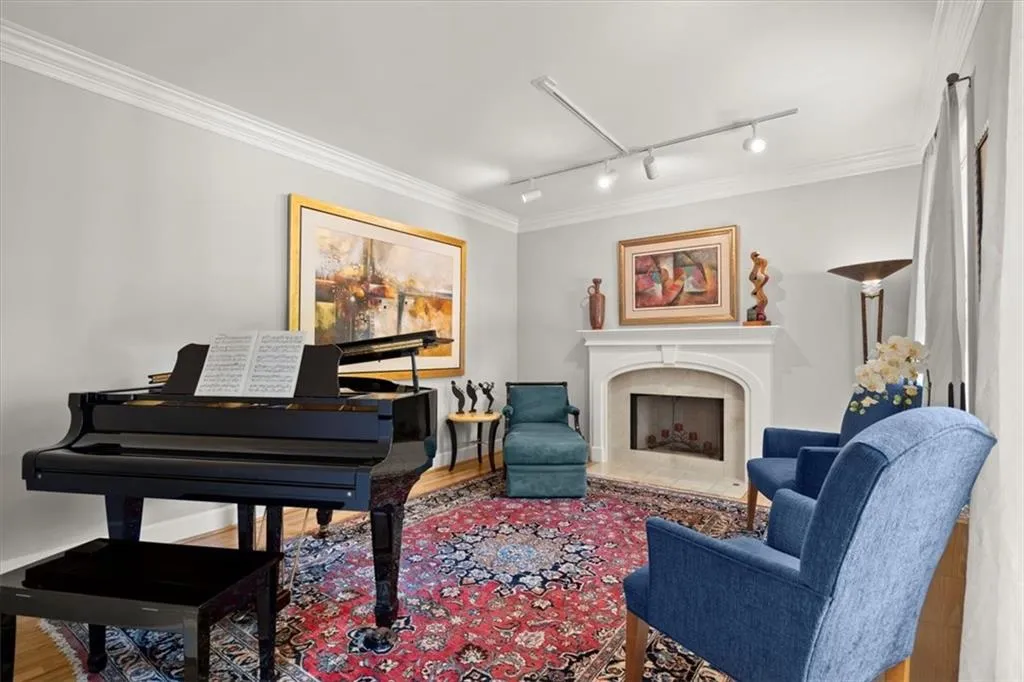 415 Hadley Court, Sandy Springs, Georgia 30350, 4 Bedrooms Bedrooms, ,3 BathroomsBathrooms,Residential,Sold,415 Hadley Court,7427166