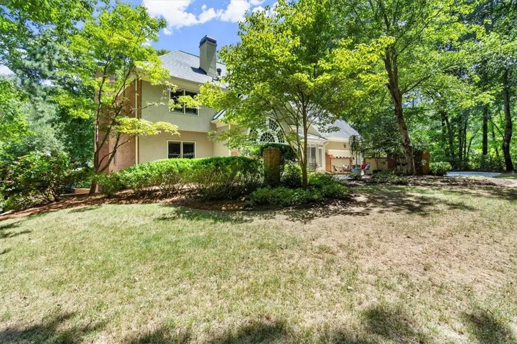 415 Hadley Court, Sandy Springs, Georgia 30350, 4 Bedrooms Bedrooms, ,3 BathroomsBathrooms,Residential,Sold,415 Hadley Court,7427166