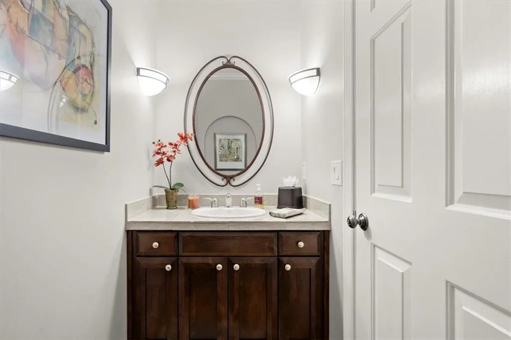 415 Hadley Court, Sandy Springs, Georgia 30350, 4 Bedrooms Bedrooms, ,3 BathroomsBathrooms,Residential,Sold,415 Hadley Court,7427166