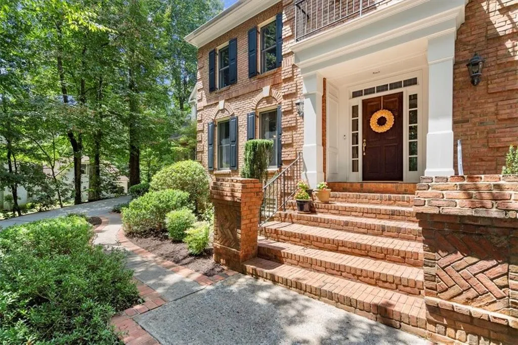 415 Hadley Court, Sandy Springs, Georgia 30350, 4 Bedrooms Bedrooms, ,3 BathroomsBathrooms,Residential,Sold,415 Hadley Court,7427166