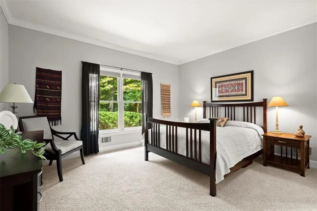 415 Hadley Court, Sandy Springs, Georgia 30350, 4 Bedrooms Bedrooms, ,3 BathroomsBathrooms,Residential,Sold,415 Hadley Court,7427166