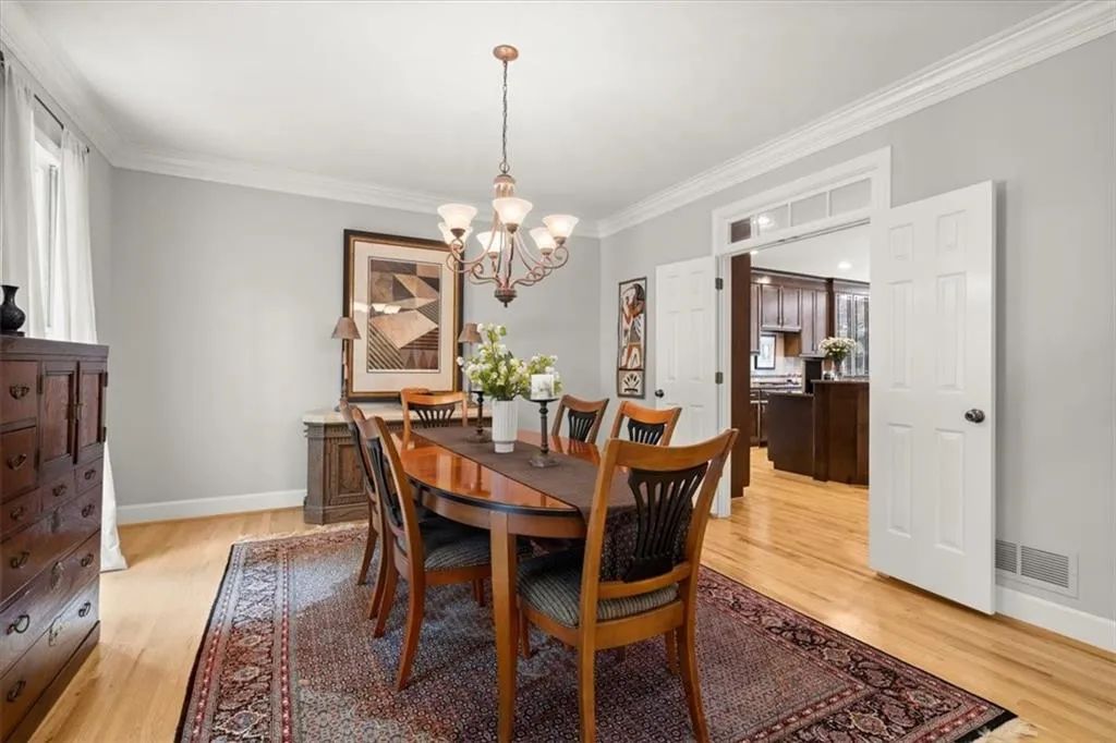 415 Hadley Court, Sandy Springs, Georgia 30350, 4 Bedrooms Bedrooms, ,3 BathroomsBathrooms,Residential,Sold,415 Hadley Court,7427166