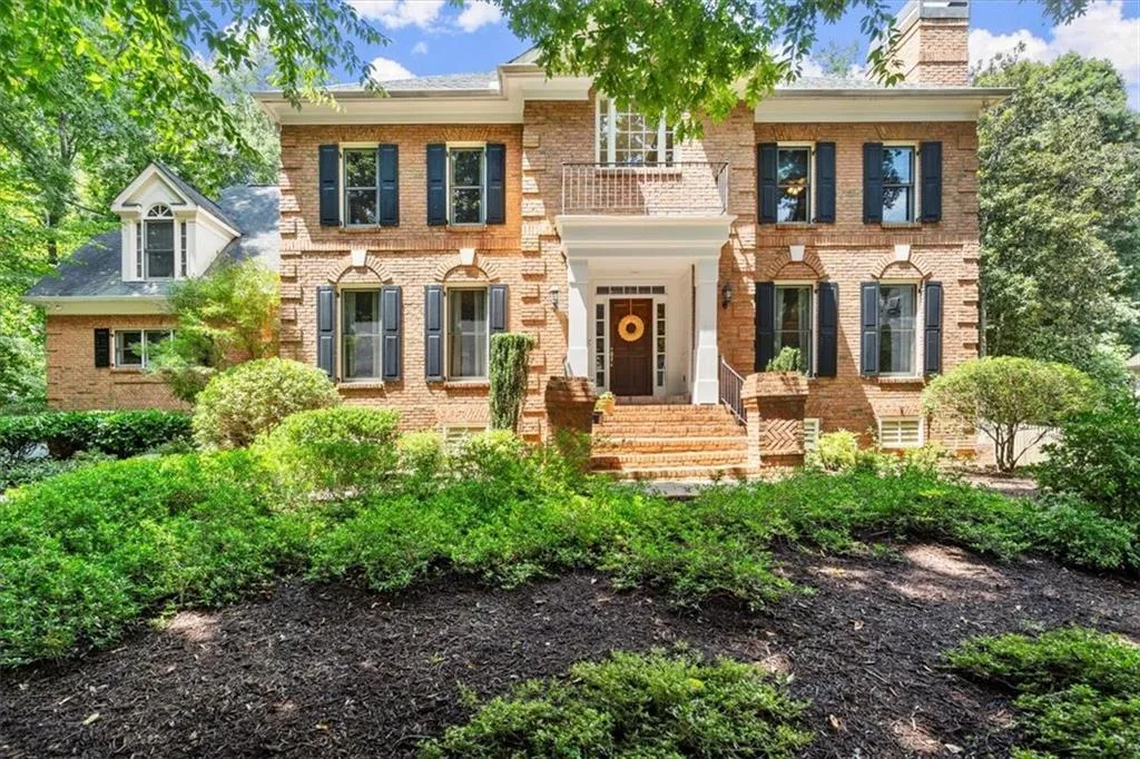 415 Hadley Court, Sandy Springs, Georgia 30350, 4 Bedrooms Bedrooms, ,3 BathroomsBathrooms,Residential,Sold,415 Hadley Court,7427166