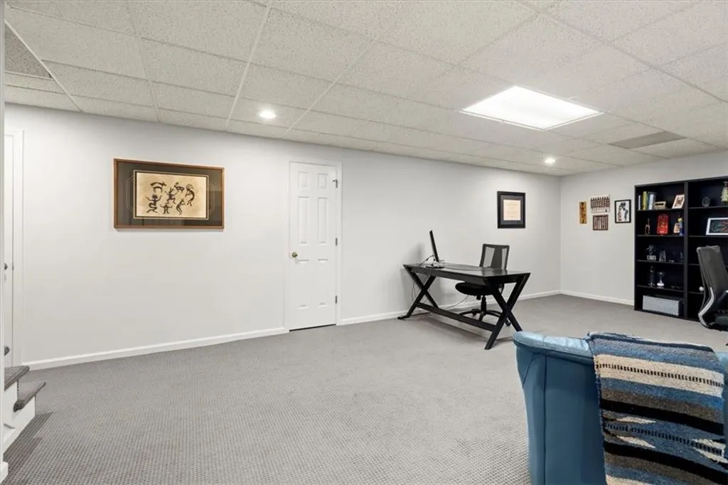 415 Hadley Court, Sandy Springs, Georgia 30350, 4 Bedrooms Bedrooms, ,3 BathroomsBathrooms,Residential,Sold,415 Hadley Court,7427166