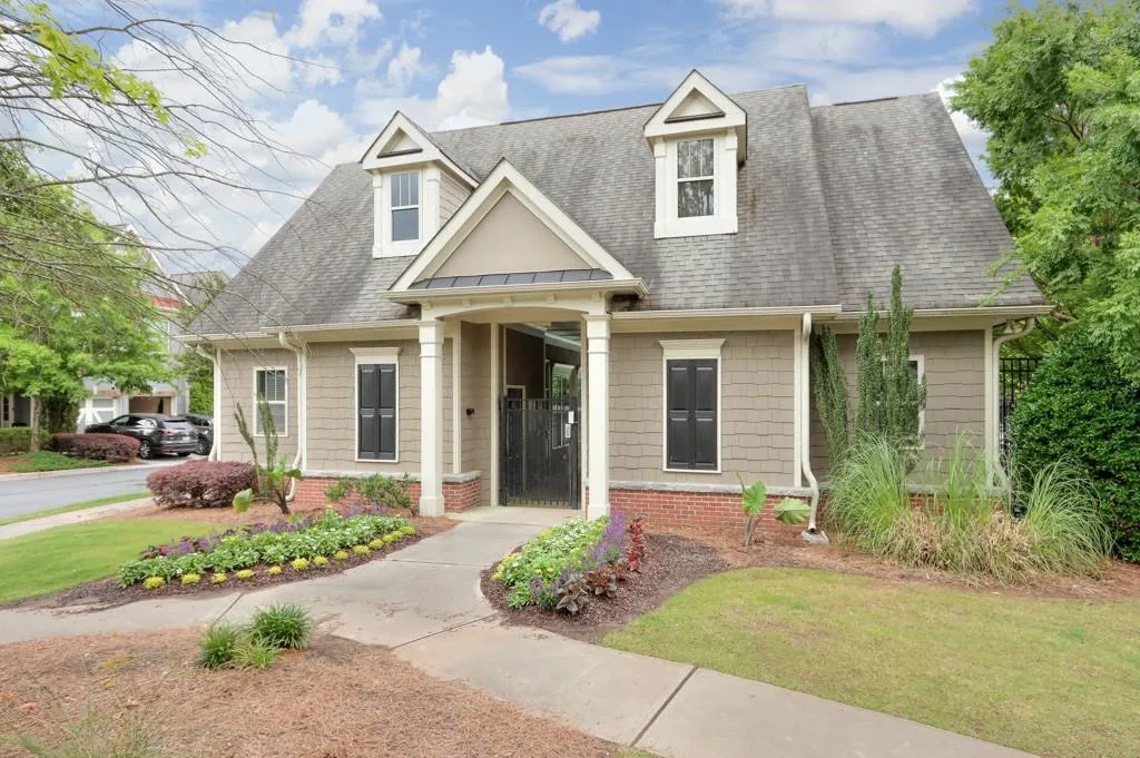 7360 Glisten Avenue, Sandy Springs, Georgia 30328, 3 Bedrooms Bedrooms, ,3 BathroomsBathrooms,Residential,Sold,7360 Glisten Avenue,7232201