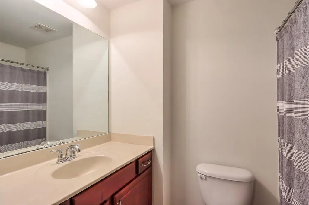 7360 Glisten Avenue, Sandy Springs, Georgia 30328, 3 Bedrooms Bedrooms, ,3 BathroomsBathrooms,Residential,Sold,7360 Glisten Avenue,7232201