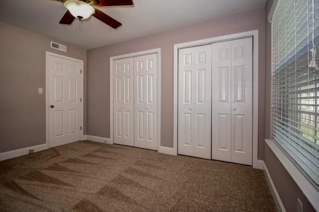 6980 Roswell Road Unit F7, Atlanta, Georgia 30328, 3 Bedrooms Bedrooms, ,2 BathroomsBathrooms,Residential,Sold,6980 Roswell Road Unit F7,5602515