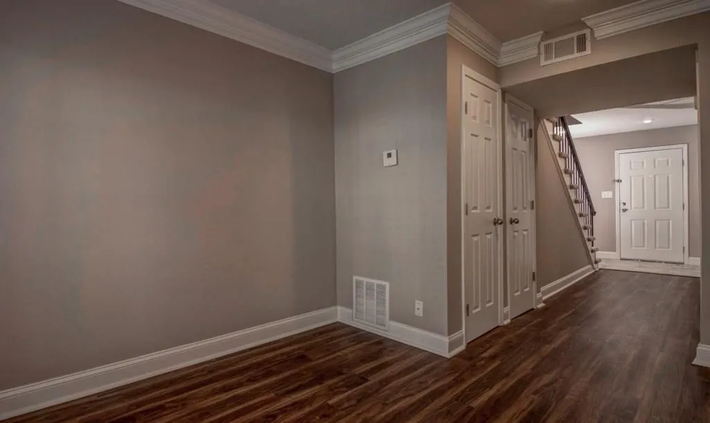 6980 Roswell Road Unit F7, Atlanta, Georgia 30328, 3 Bedrooms Bedrooms, ,2 BathroomsBathrooms,Residential,Sold,6980 Roswell Road Unit F7,5602515
