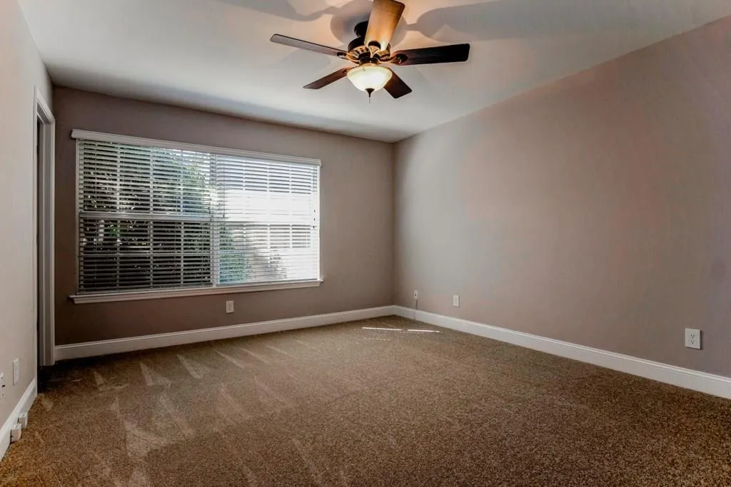 6980 Roswell Road Unit F7, Atlanta, Georgia 30328, 3 Bedrooms Bedrooms, ,2 BathroomsBathrooms,Residential,Sold,6980 Roswell Road Unit F7,5602515