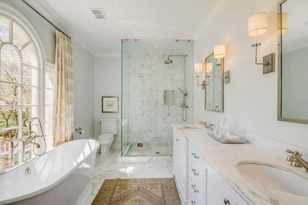 1315 Belmore Way, Sandy Springs, Georgia 30350, 6 Bedrooms Bedrooms, ,5 BathroomsBathrooms,Residential,Sold,1315 Belmore Way,6864395