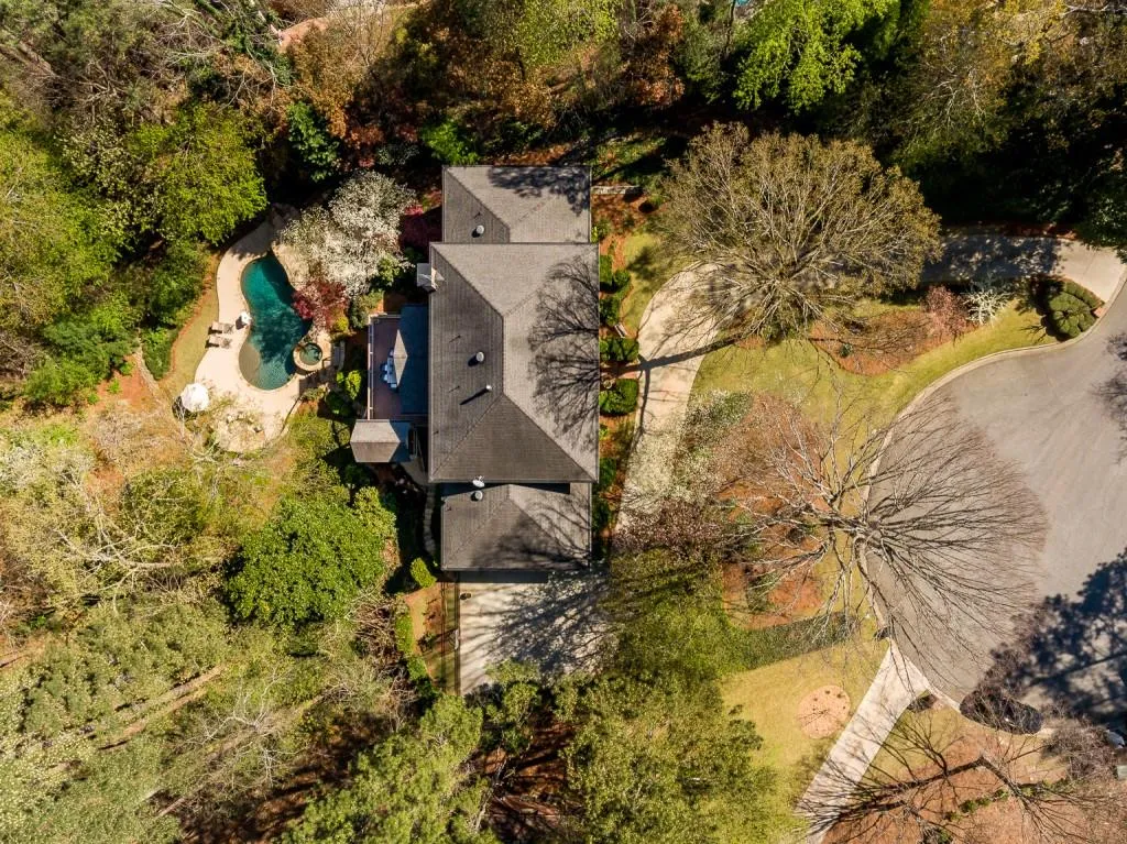 1315 Belmore Way, Sandy Springs, Georgia 30350, 6 Bedrooms Bedrooms, ,5 BathroomsBathrooms,Residential,Sold,1315 Belmore Way,6864395