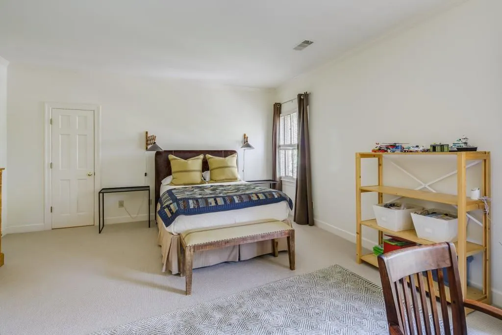 1315 Belmore Way, Sandy Springs, Georgia 30350, 6 Bedrooms Bedrooms, ,5 BathroomsBathrooms,Residential,Sold,1315 Belmore Way,6864395