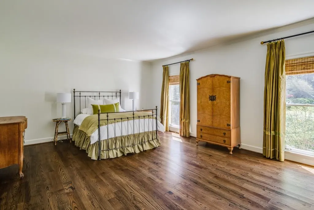 1315 Belmore Way, Sandy Springs, Georgia 30350, 6 Bedrooms Bedrooms, ,5 BathroomsBathrooms,Residential,Sold,1315 Belmore Way,6864395