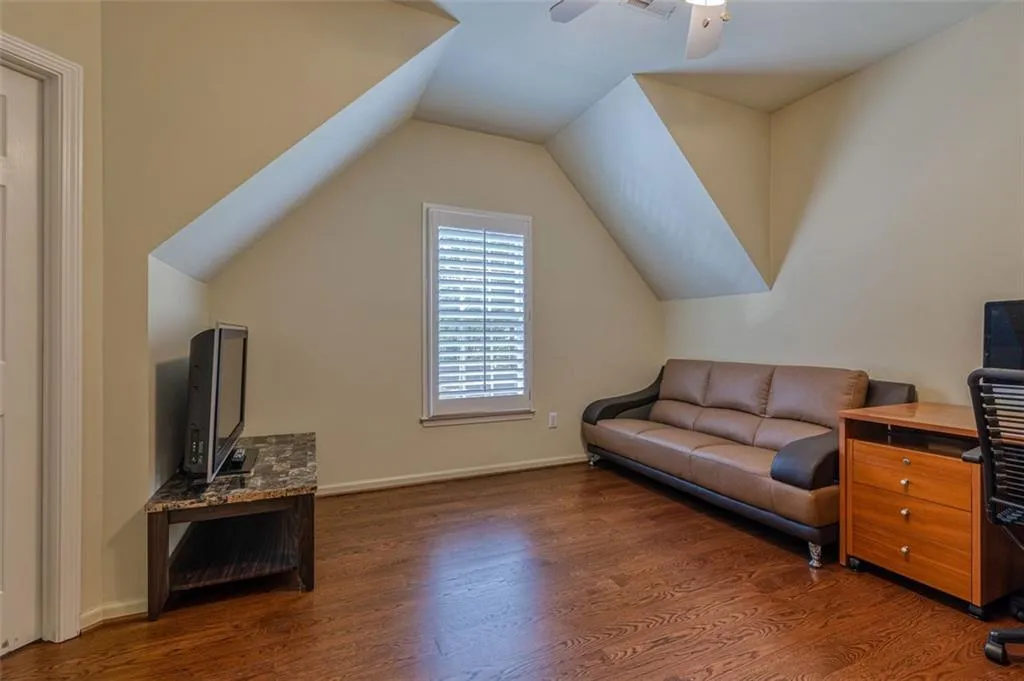 205 Fieldsborn Court, Atlanta, Georgia 30328, 4 Bedrooms Bedrooms, ,3 BathroomsBathrooms,Residential,Sold,205 Fieldsborn Court,7051436