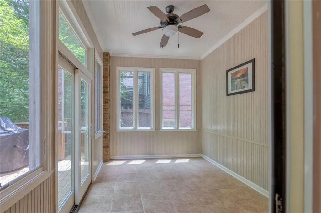 205 Fieldsborn Court, Atlanta, Georgia 30328, 4 Bedrooms Bedrooms, ,3 BathroomsBathrooms,Residential,Sold,205 Fieldsborn Court,7051436