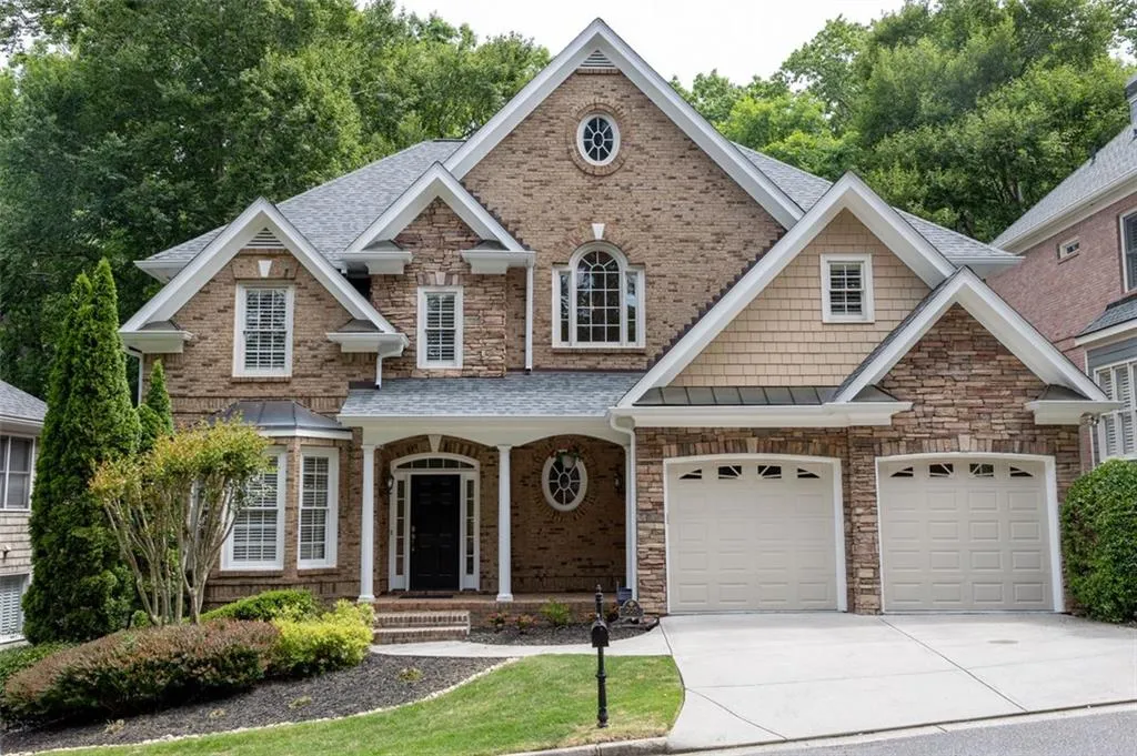 205 Fieldsborn Court, Atlanta, Georgia 30328, 4 Bedrooms Bedrooms, ,3 BathroomsBathrooms,Residential,Sold,205 Fieldsborn Court,7051436