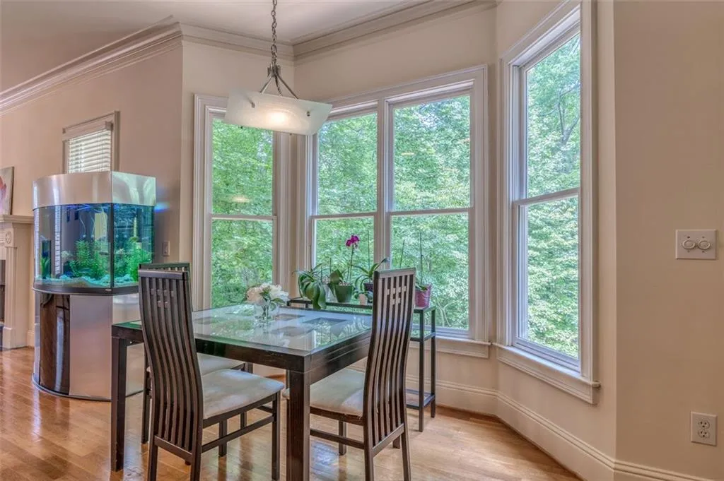 205 Fieldsborn Court, Atlanta, Georgia 30328, 4 Bedrooms Bedrooms, ,3 BathroomsBathrooms,Residential,Sold,205 Fieldsborn Court,7051436