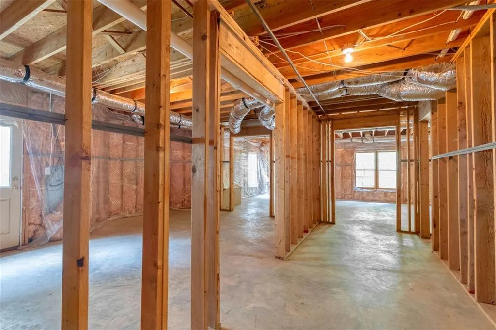 205 Fieldsborn Court, Atlanta, Georgia 30328, 4 Bedrooms Bedrooms, ,3 BathroomsBathrooms,Residential,Sold,205 Fieldsborn Court,7051436