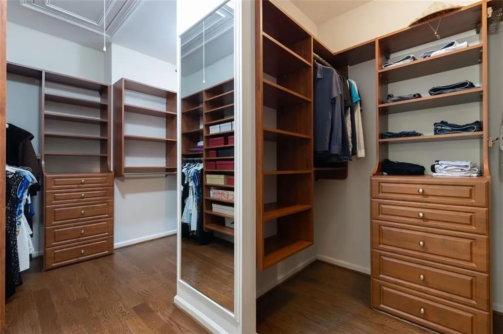 205 Fieldsborn Court, Atlanta, Georgia 30328, 4 Bedrooms Bedrooms, ,3 BathroomsBathrooms,Residential,Sold,205 Fieldsborn Court,7051436