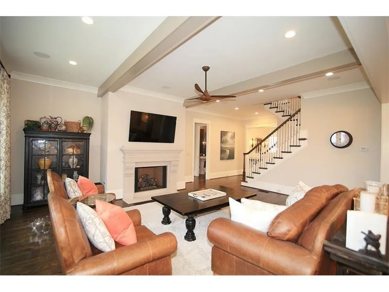 5975 Greenbrier Road, Atlanta, Georgia 30328, 5 Bedrooms Bedrooms, ,5 BathroomsBathrooms,Residential,Sold,5975 Greenbrier Road,5857960