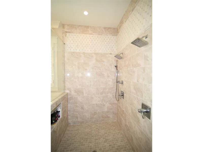 5975 Greenbrier Road, Atlanta, Georgia 30328, 5 Bedrooms Bedrooms, ,5 BathroomsBathrooms,Residential,Sold,5975 Greenbrier Road,5857960