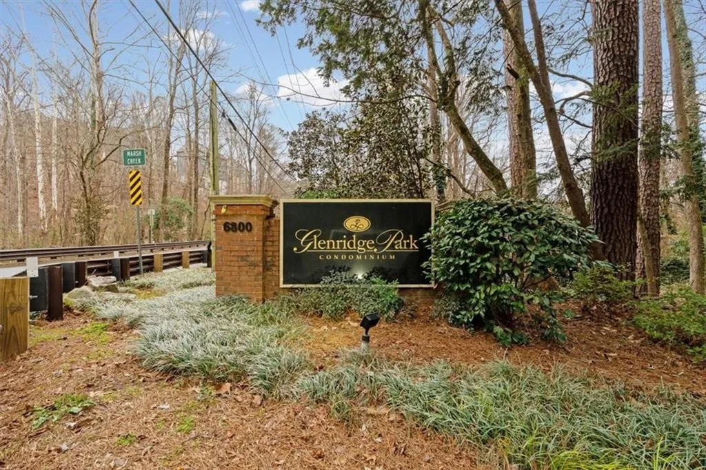 6808 Glenridge Drive Unit D, Atlanta, Georgia 30328, 1 Bedroom Bedrooms, ,1 BathroomBathrooms,Residential,Sold,6808 Glenridge Drive Unit D,7699329