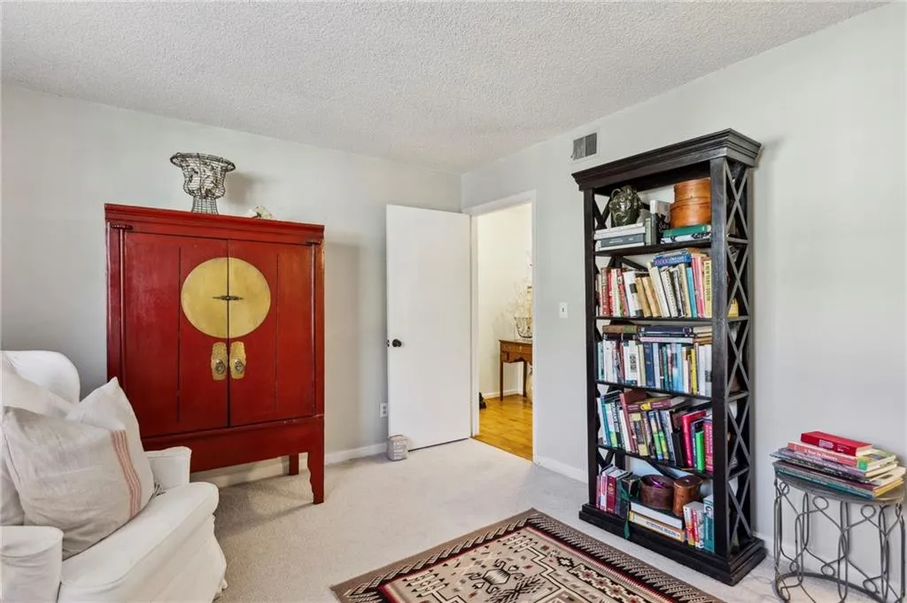 162 Lablanc Way Nw, Atlanta, Georgia 30327, 2 Bedrooms Bedrooms, 0 ,2 BathroomsBathrooms,Residential,For Sale,162 Lablanc Way Nw,7713992