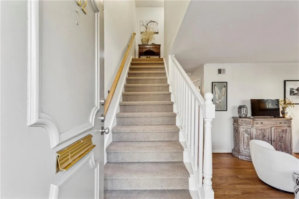 162 Lablanc Way Nw, Atlanta, Georgia 30327, 2 Bedrooms Bedrooms, 0 ,2 BathroomsBathrooms,Residential,For Sale,162 Lablanc Way Nw,7713992