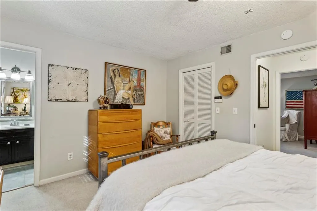 162 Lablanc Way Nw, Atlanta, Georgia 30327, 2 Bedrooms Bedrooms, 0 ,2 BathroomsBathrooms,Residential,For Sale,162 Lablanc Way Nw,7713992
