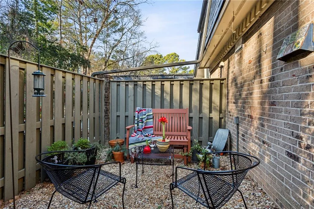 162 Lablanc Way Nw, Atlanta, Georgia 30327, 2 Bedrooms Bedrooms, 0 ,2 BathroomsBathrooms,Residential,For Sale,162 Lablanc Way Nw,7713992