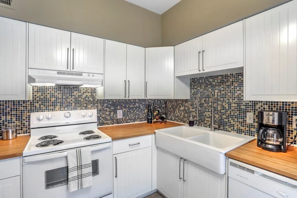 503 Brandywine Circle, Sandy Springs, Georgia 30350, 3 Bedrooms Bedrooms, ,2 BathroomsBathrooms,Residential,Sold,503 Brandywine Circle,6074831