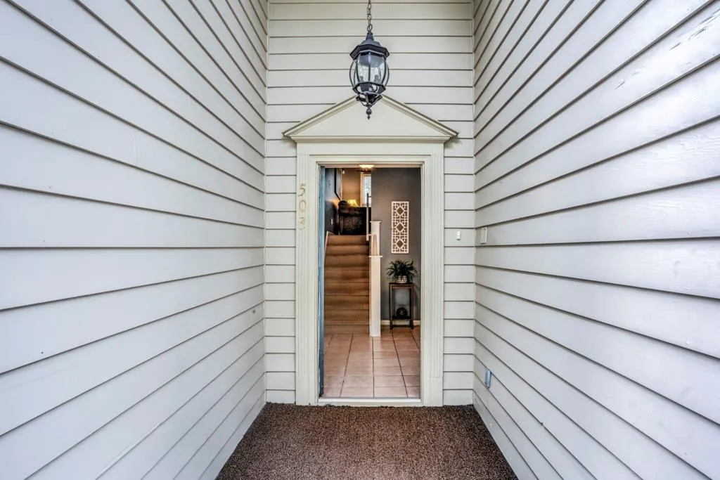 503 Brandywine Circle, Sandy Springs, Georgia 30350, 3 Bedrooms Bedrooms, ,2 BathroomsBathrooms,Residential,Sold,503 Brandywine Circle,6074831