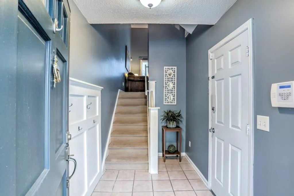 503 Brandywine Circle, Sandy Springs, Georgia 30350, 3 Bedrooms Bedrooms, ,2 BathroomsBathrooms,Residential,Sold,503 Brandywine Circle,6074831