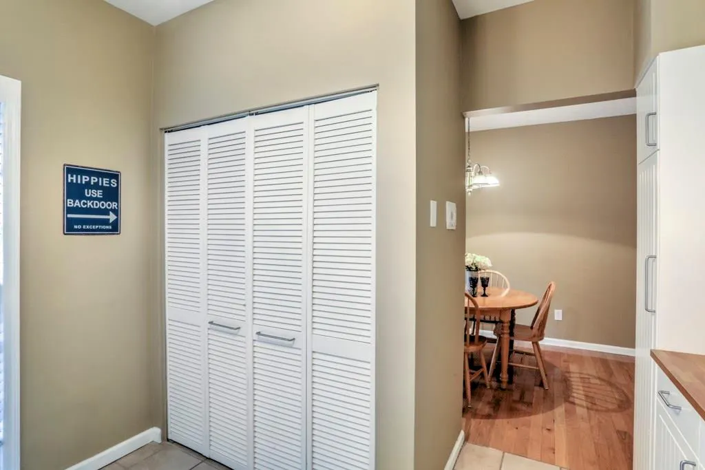 503 Brandywine Circle, Sandy Springs, Georgia 30350, 3 Bedrooms Bedrooms, ,2 BathroomsBathrooms,Residential,Sold,503 Brandywine Circle,6074831