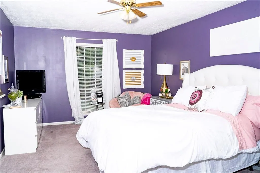 6851 Roswell Road Unit O19, Sandy Springs, Georgia 30328, 2 Bedrooms Bedrooms, ,2 BathroomsBathrooms,Residential,Sold,6851 Roswell Road Unit O19,6915028