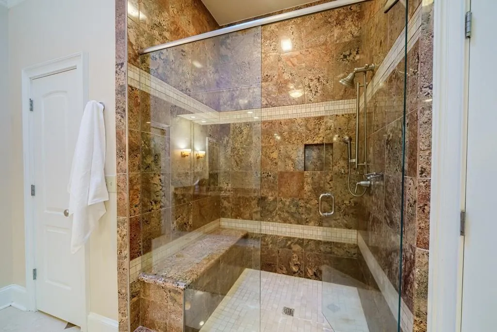 310 River Valley Road, Atlanta, Georgia 30328, 5 Bedrooms Bedrooms, ,5 BathroomsBathrooms,Residential,Sold,310 River Valley Road,7107044