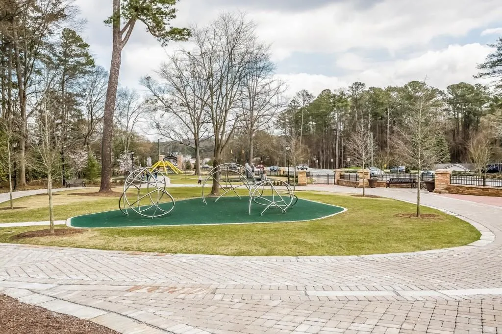 310 River Valley Road, Atlanta, Georgia 30328, 5 Bedrooms Bedrooms, ,5 BathroomsBathrooms,Residential,Sold,310 River Valley Road,7107044