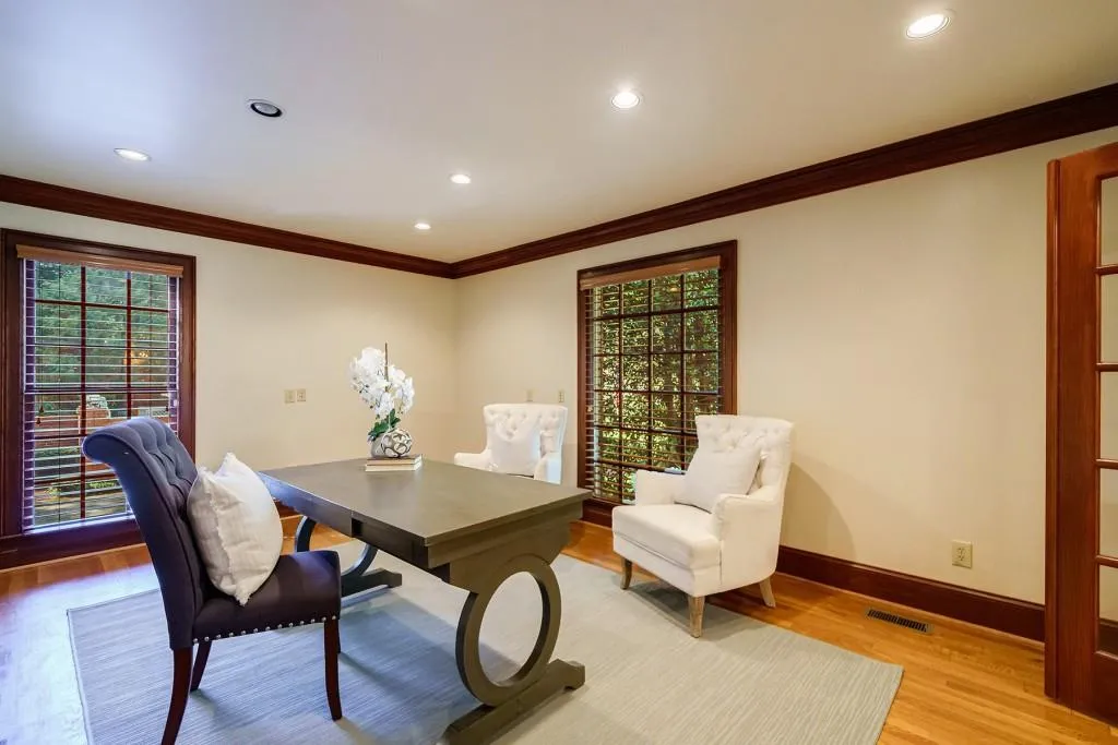 310 River Valley Road, Atlanta, Georgia 30328, 5 Bedrooms Bedrooms, ,5 BathroomsBathrooms,Residential,Sold,310 River Valley Road,7107044