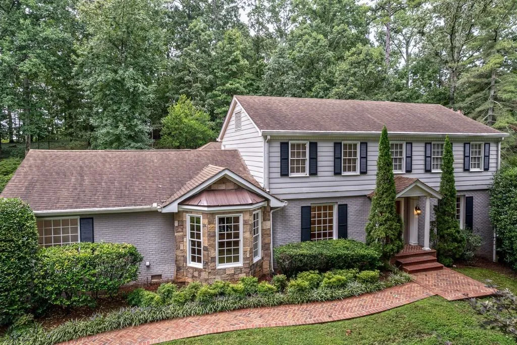 310 River Valley Road, Atlanta, Georgia 30328, 5 Bedrooms Bedrooms, ,5 BathroomsBathrooms,Residential,Sold,310 River Valley Road,7107044