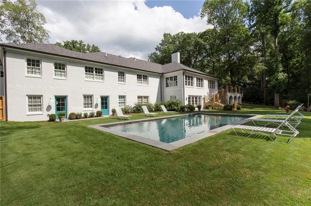 3612 Castlegate Drive, Atlanta, Georgia 30327, 6 Bedrooms Bedrooms, ,7 BathroomsBathrooms,Residential,Sold,3612 Castlegate Drive,5939213
