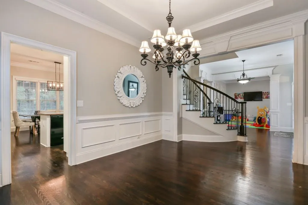 235 Wembley Circle, Sandy Springs, Georgia 30328, 4 Bedrooms Bedrooms, ,3 BathroomsBathrooms,Residential,Sold,235 Wembley Circle,6061895