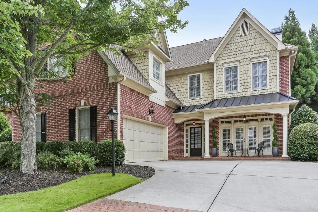 235 Wembley Circle, Sandy Springs, Georgia 30328, 4 Bedrooms Bedrooms, ,3 BathroomsBathrooms,Residential,Sold,235 Wembley Circle,6061895