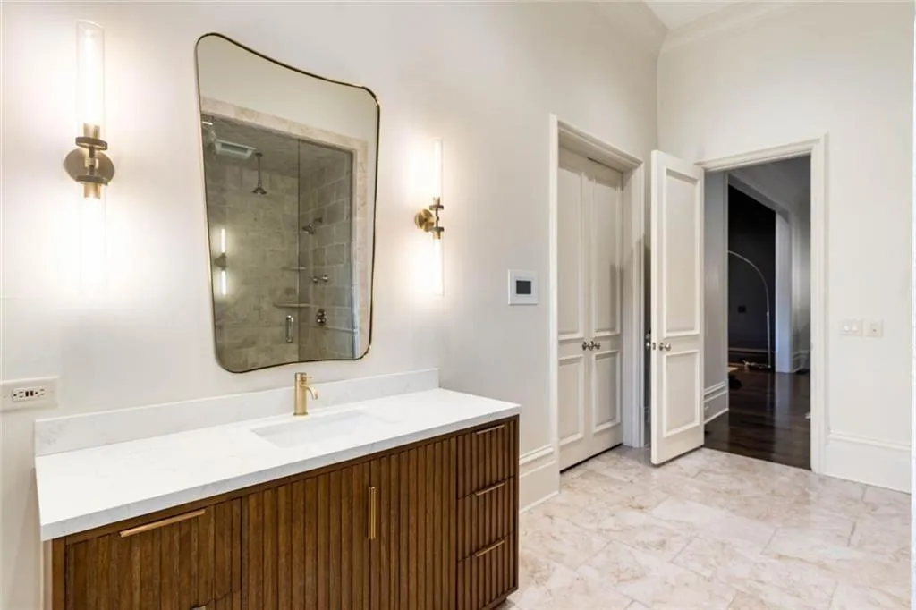 4076 Glen Devon Drive Nw, Atlanta, Georgia 30327, 7 Bedrooms Bedrooms, 0 ,9 BathroomsBathrooms,Residential,For Sale,4076 Glen Devon Drive Nw,7699409