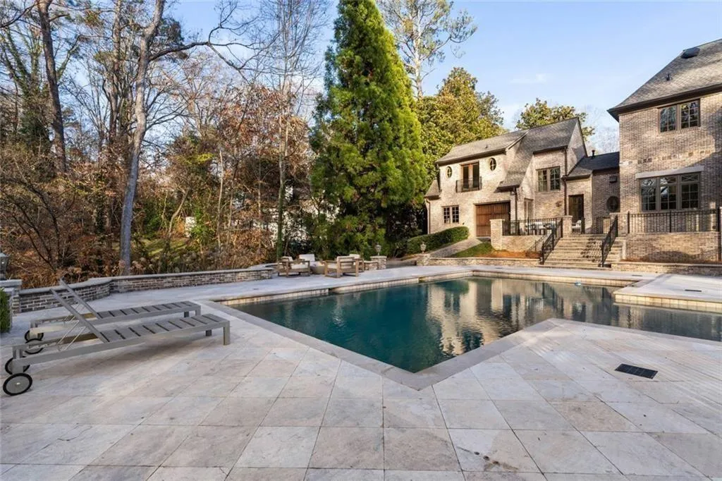 4076 Glen Devon Drive Nw, Atlanta, Georgia 30327, 7 Bedrooms Bedrooms, 0 ,9 BathroomsBathrooms,Residential,For Sale,4076 Glen Devon Drive Nw,7699409