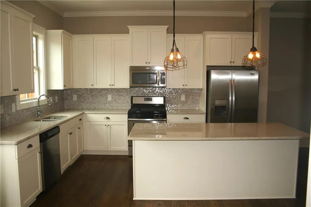 2144 Shale Lane Nw Unit 263, Atlanta, Georgia 30318, 3 Bedrooms Bedrooms, ,3 BathroomsBathrooms,Residential,Sold,2144 Shale Lane Nw Unit 263,5726927